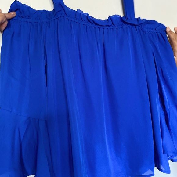 🆕 J Crew Solid Blue Cold Shoulder Top. Size 12 - Picture 5 of 11